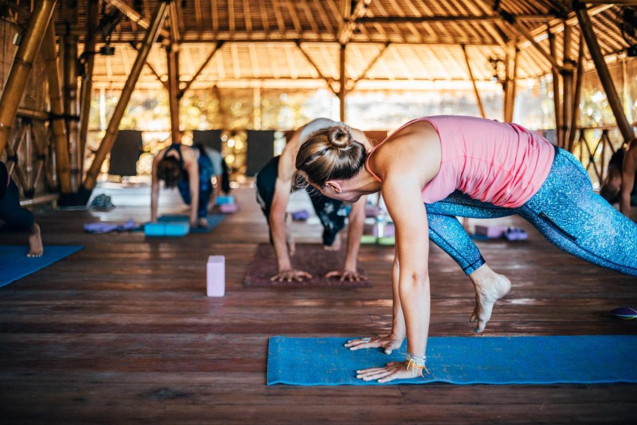 Flowers & Fire Yoga Garden Gili Air Exteriér fotografie